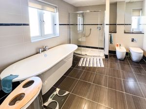 En suite to master- click for photo gallery